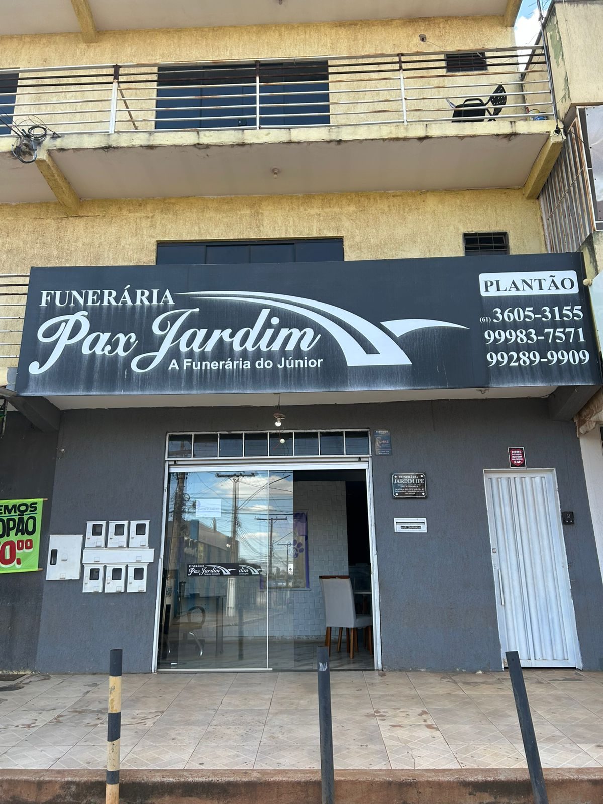 Fachada da unidade da Funerária Pax Jardim em Valparaíso de Goiás